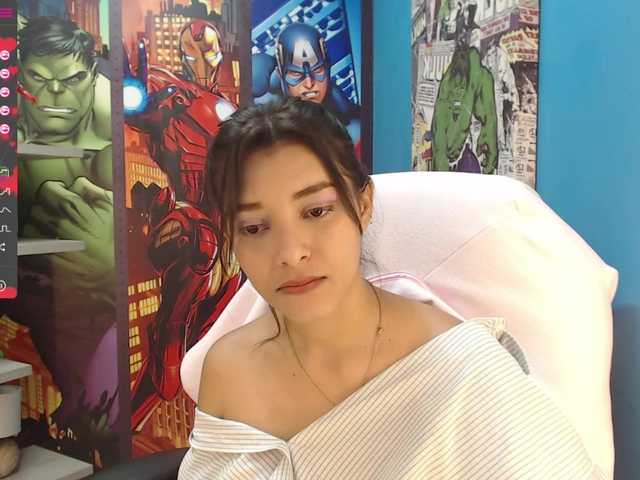 Yayın ekran görüntüleri LorennaRain