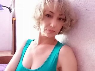 Erotik görüntülü sohbet Lorie-Carrie