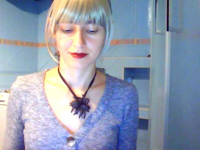 Yayın ekran görüntüleri LovelyBlond