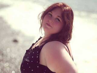 Erotik görüntülü sohbet SvitSweet