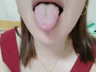 Erotik görüntülü sohbet Rynna