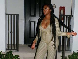 Erotik görüntülü sohbet lovleya