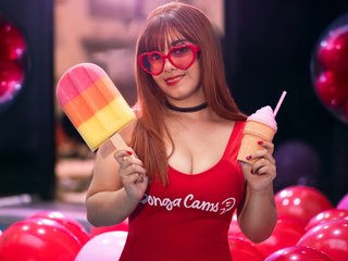 Erotik görüntülü sohbet Lucy-Adams