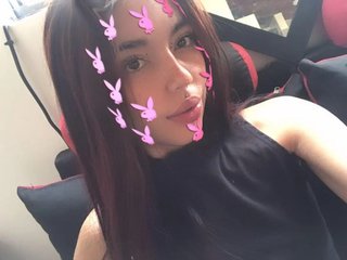 Erotik görüntülü sohbet Lucy-bigass12