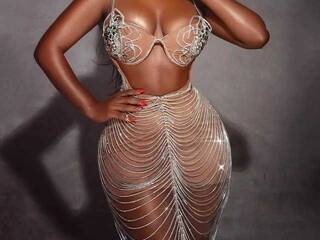 Erotik görüntülü sohbet lucy-vell