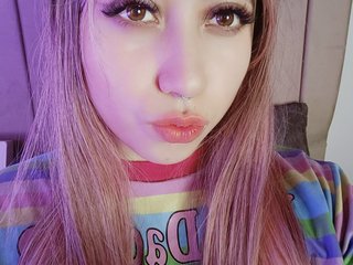 Erotik görüntülü sohbet LucyMalkova
