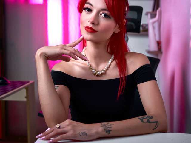 Profilin fotoğrafı LUCY_MILLER