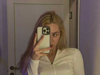 Erotik görüntülü sohbet Lulu-Mariette