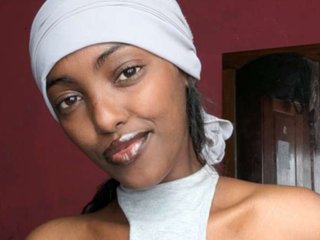 Erotik görüntülü sohbet Luna-28