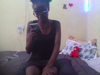 Erotik görüntülü sohbet LunaAdut