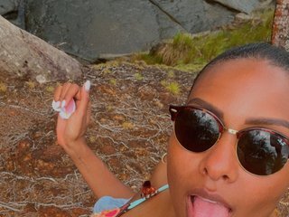 Erotik görüntülü sohbet lunabblatinaa