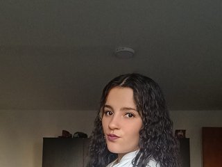 Erotik görüntülü sohbet Lunajeans