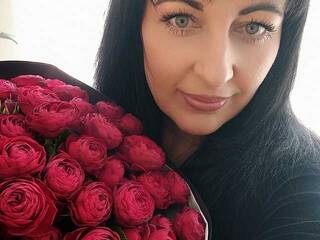 Erotik görüntülü sohbet LunaTwilight