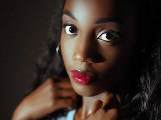 Erotik görüntülü sohbet lunayagger