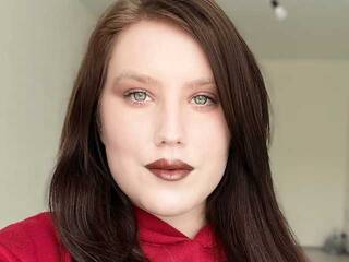 Erotik görüntülü sohbet LusciousLady