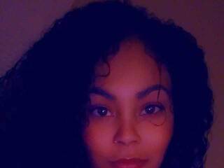 Erotik görüntülü sohbet Lushylashae