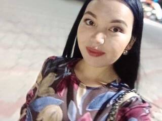 Erotik görüntülü sohbet LynnMonica