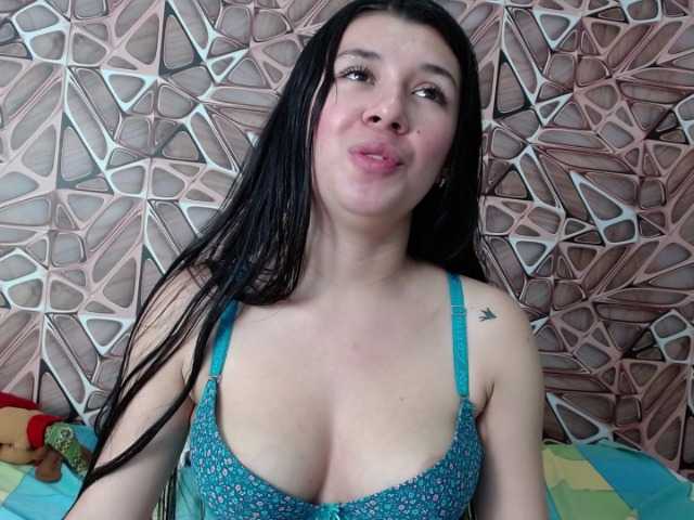 Fotoğraflar maafe69 Hi guys! @goal Show Milk! #milk #young #bigtits #new #latina