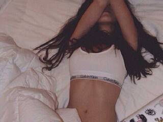 Erotik görüntülü sohbet MacCaa-megan