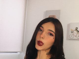 Erotik görüntülü sohbet Mad-licia