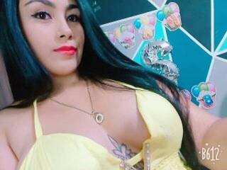 Erotik görüntülü sohbet Maddy-Moon