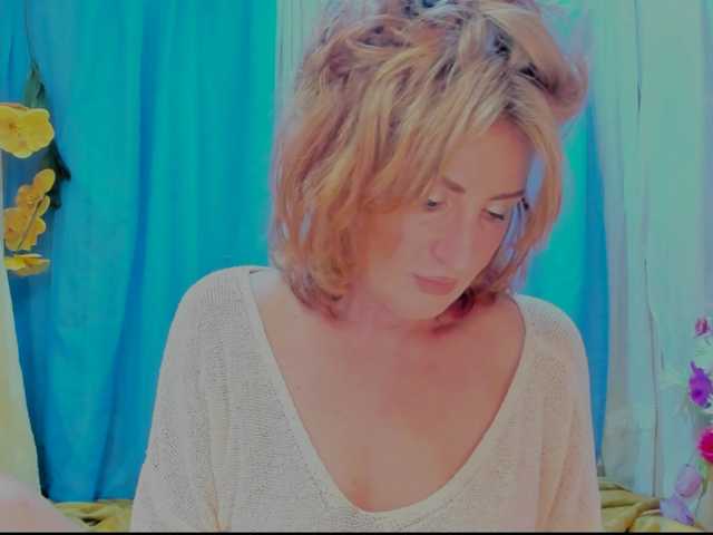 Yayın ekran görüntüleri ExquisiteLady