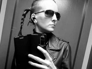 Erotik görüntülü sohbet Magretta_Dering