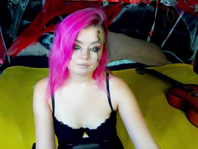 Yayın ekran görüntüleri MalinkaMils