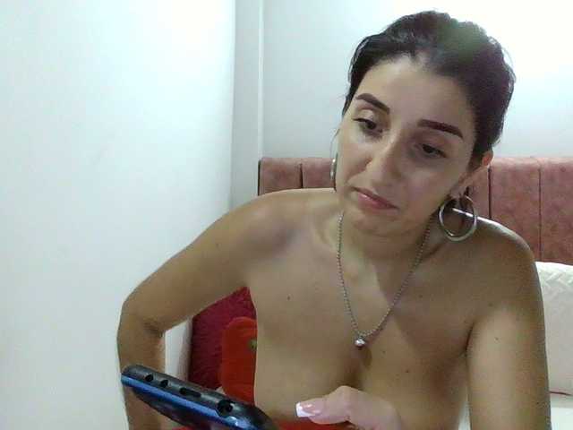 Fotoğraflar mao022 hey guys for 2000 @total tokens I will perform a very hot show with toys until I cum we only need @remain tokens