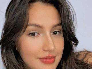 Erotik görüntülü sohbet Marce-Queen