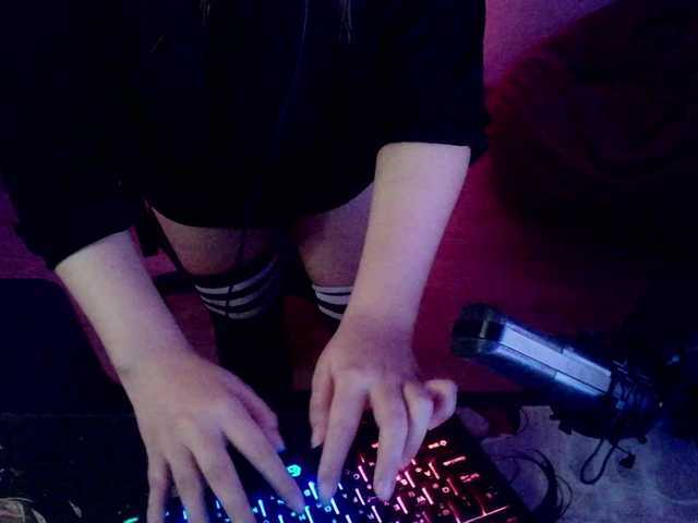 Check out my Tip Menu! 🎮 Thanks to all my tippers 💖