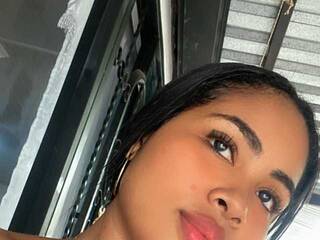 Erotik görüntülü sohbet MargotNeal