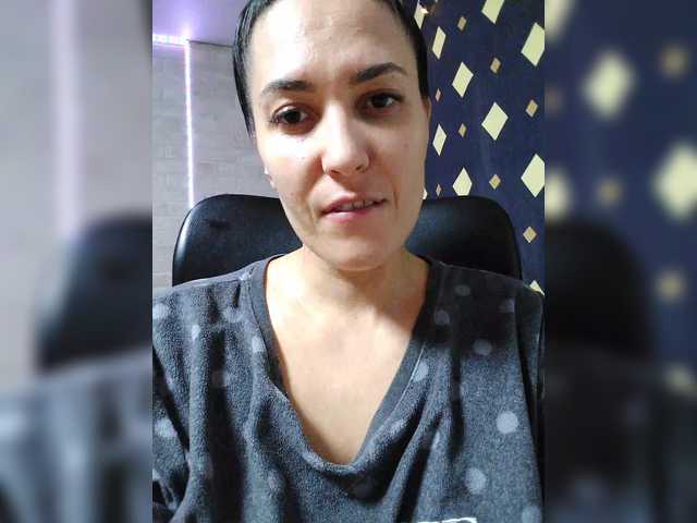 Yayın ekran görüntüleri Marina4Love