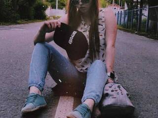 Erotik görüntülü sohbet MarishaHUB