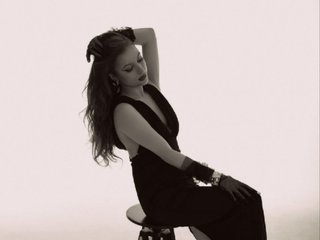 Erotik görüntülü sohbet MarlynAnderson