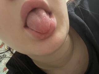 Erotik görüntülü sohbet MarthaLaFire