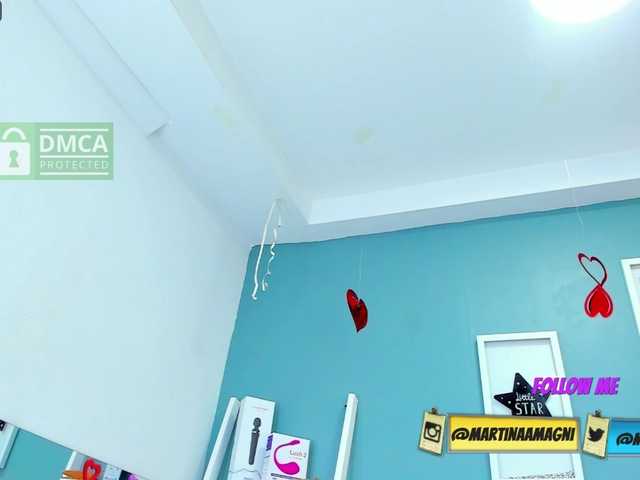 Yayın ekran görüntüleri Martina-Magni