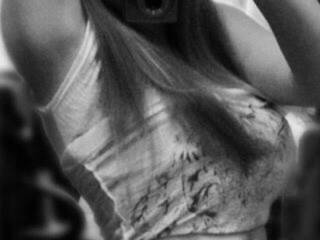 Erotik görüntülü sohbet MaryBacket