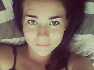 Erotik görüntülü sohbet marymarlin