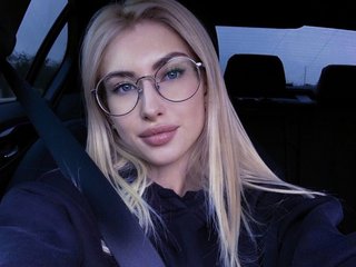 Erotik görüntülü sohbet MashaTitova