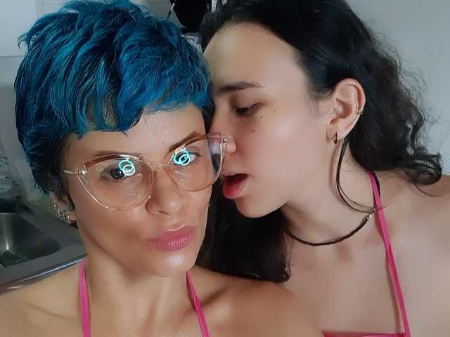 Profilin fotoğrafı Mature-Young