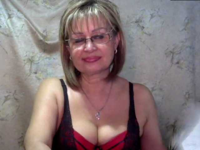 Fotoğraflar MatureLissa Who want to see mature pussy ? pls for 500