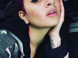 Erotik görüntülü sohbet mayaevanss