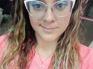 Erotik görüntülü sohbet MayaMartins