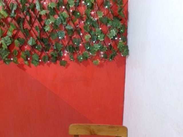 Yayın ekran görüntüleri MayraMeneses