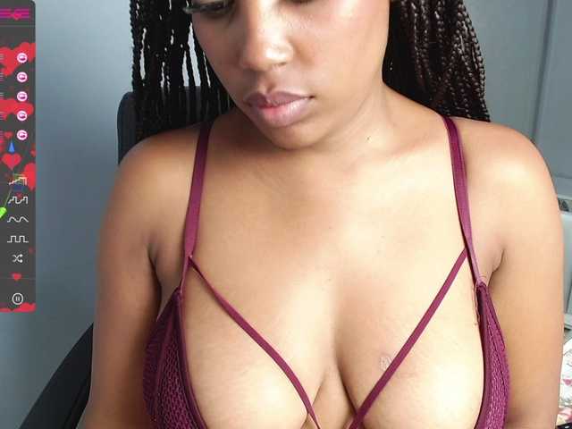 Fotoğraflar Megalyn SEXY EBONY BOOBS to fuck, Do u wanna play naughty together? lets go enojoy together Daddy ♥