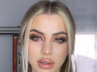 Erotik görüntülü sohbet Megan-Ros