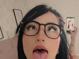 Erotik görüntülü sohbet meganlovee