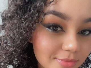 Erotik görüntülü sohbet Meghan-Duff