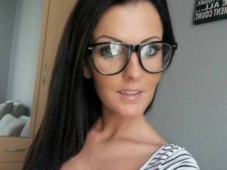 Erotik görüntülü sohbet MelanieAn